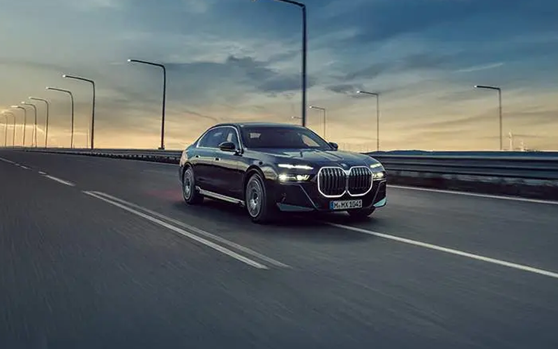 Best Luxury Car Rental Services In Panchkula